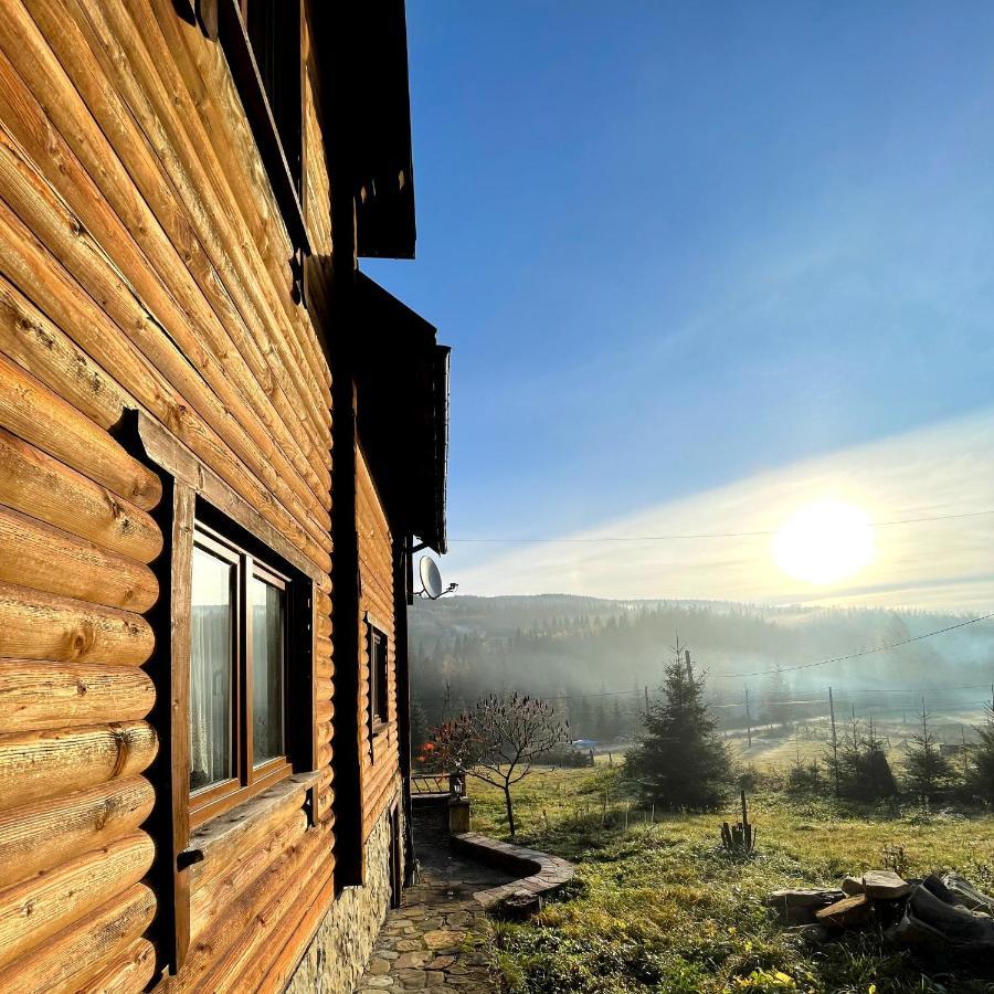 Villa На Полумистому Mykulytschyn Exterior foto